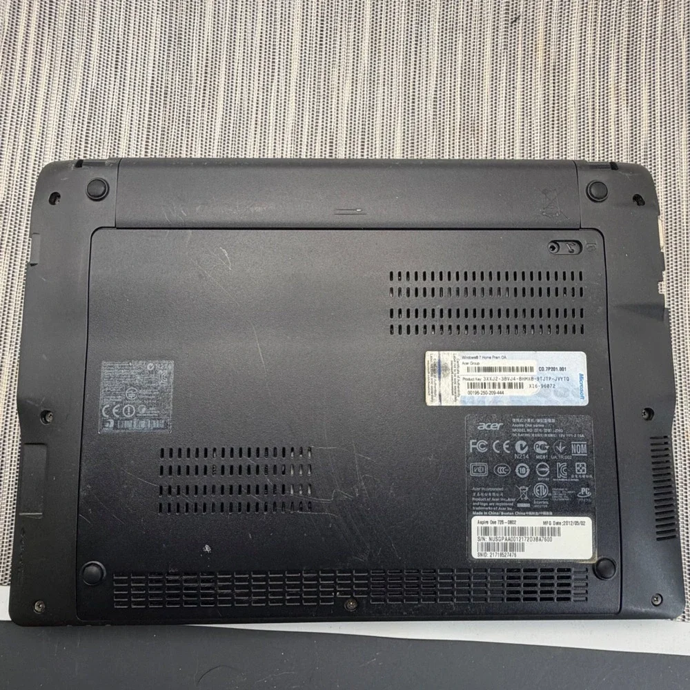 Acer Aspire One 725-0802 11.6